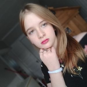 Meet your Posher, Maika